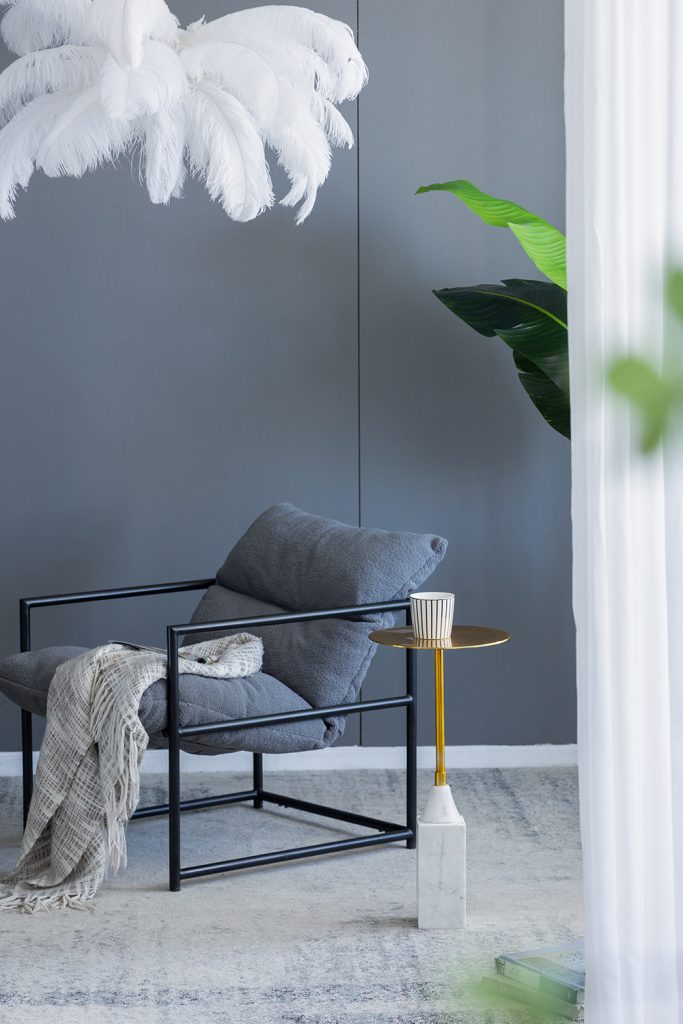 A&B Home 12" x 25" Bundle of 20 Round Gold Tabletop With White Marble Base End Table