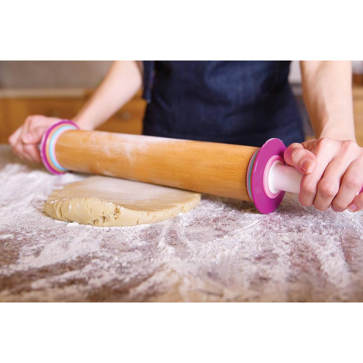 Bakelicious Adjustable Rolling Pin - (14 Pieces)