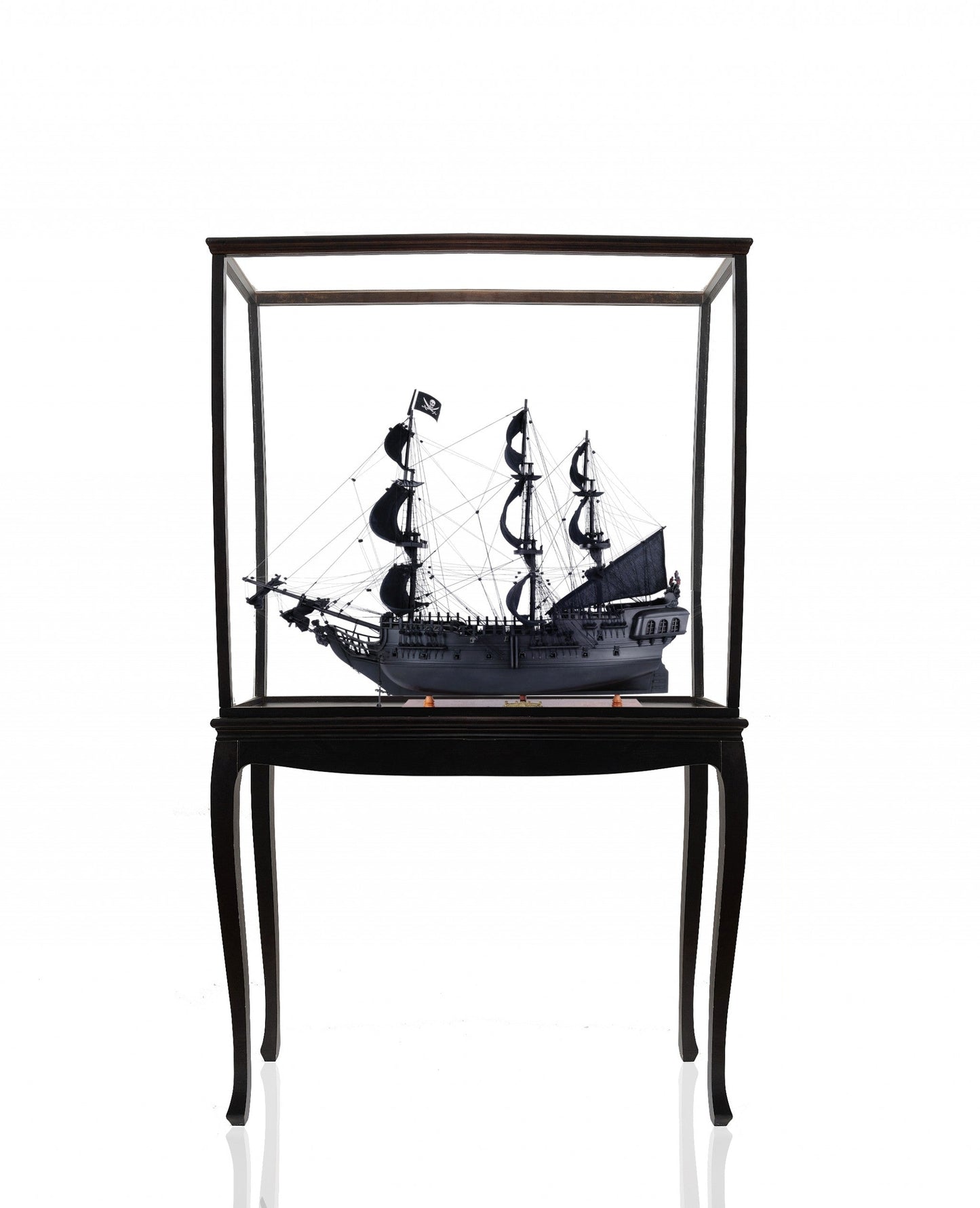 HomeRoots 13.75" x 40" x 69" Floor Display Case