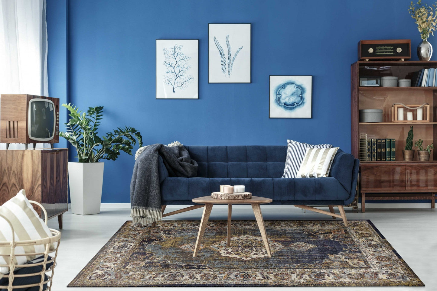 HomeRoots 3' x 5' Navy Traditional Bordered Area Rug
