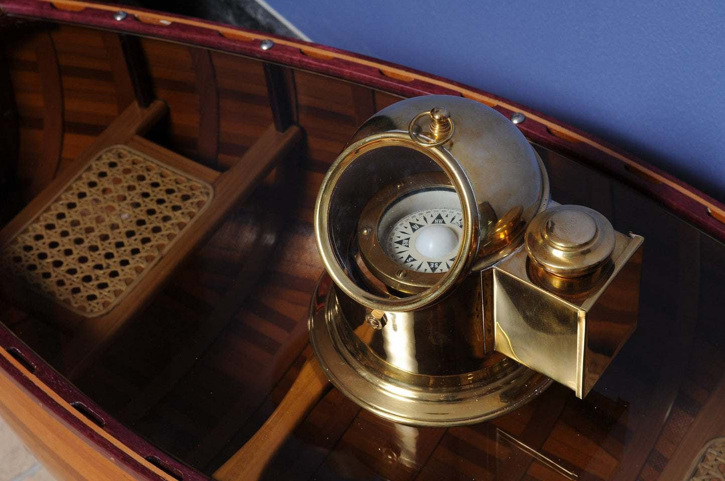 HomeRoots 7.25" x 9" x 7" Binnacle Compass Large