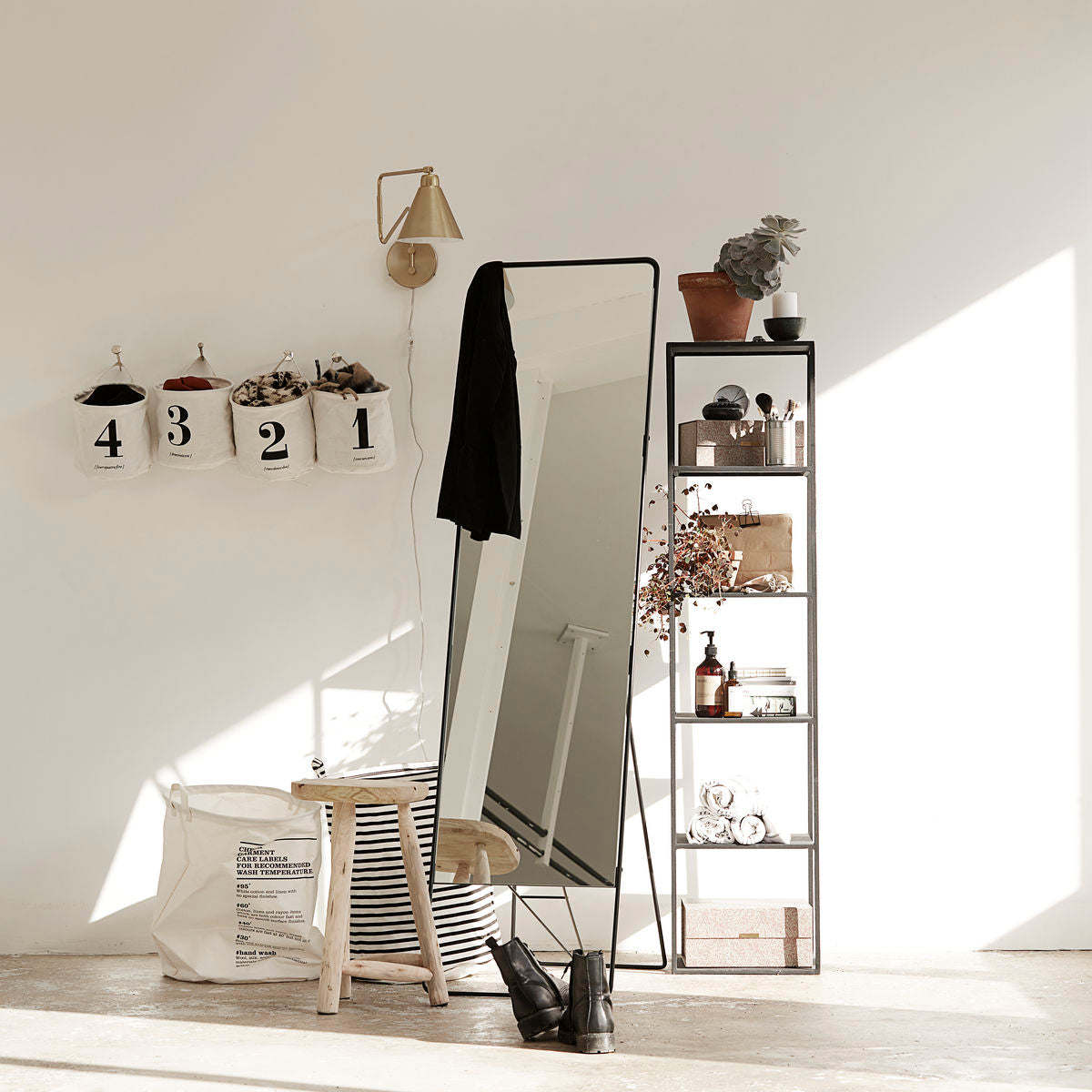 House Doctor 1-2-3-4 Storage With Black and Off-White Finish