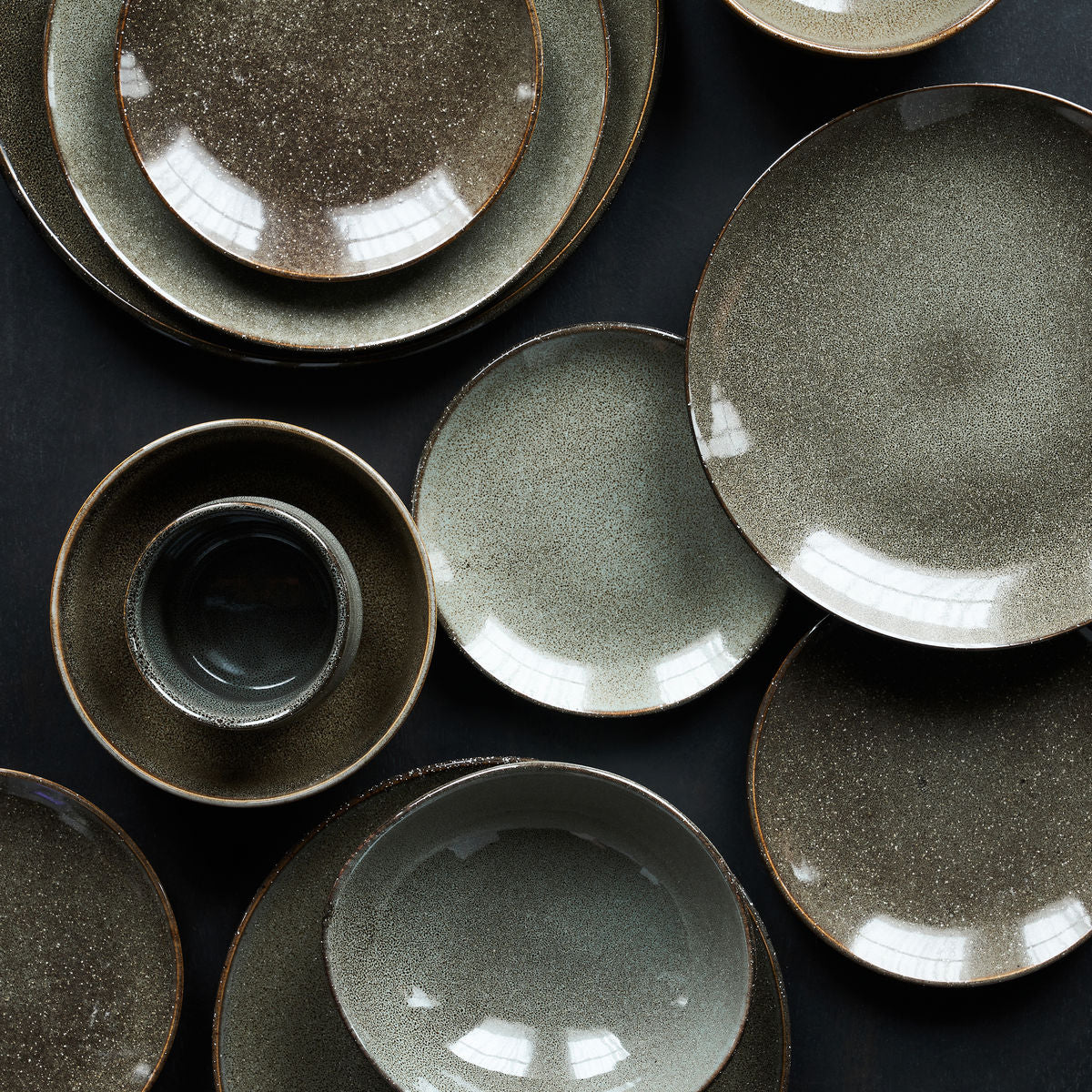 House Doctor Lake Mug With Rustic Green Finish