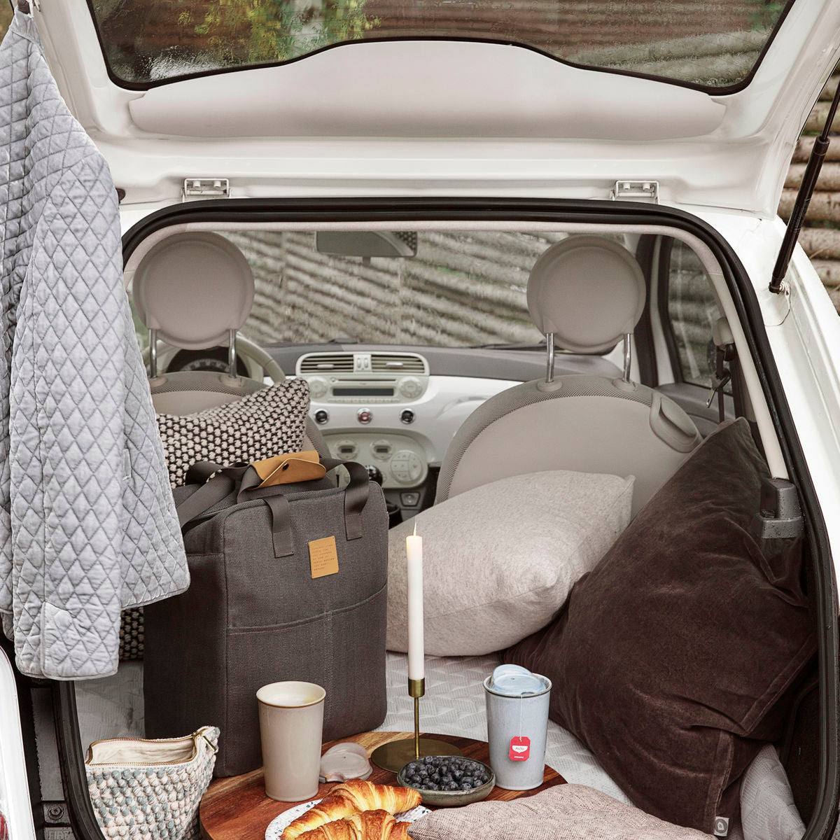 House Doctor Togo Mug in Brown Finish