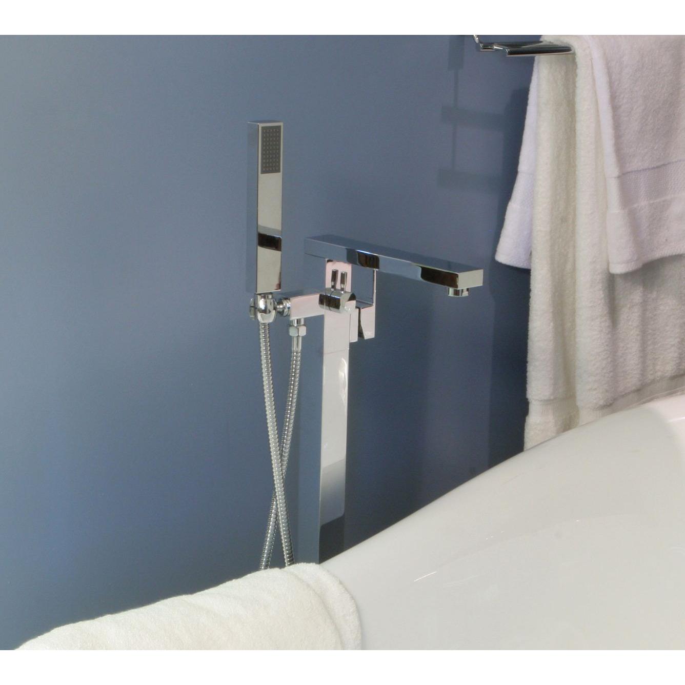 Huntington Brass Razo Polished Chrome Freestanding Roman Bathtub Filler Faucet With Hand Shower