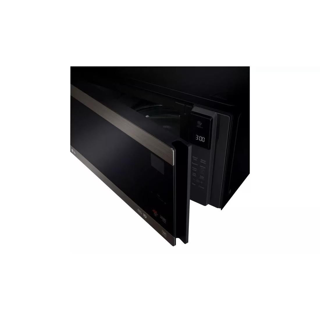 LG LMC1575BD 1.5 cu. ft. Countertop Microwave With Smart Inverter And Easyclean®