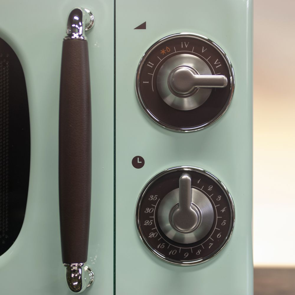 Magic Chef 18" W x 10" H Mint Green Retro Countertop Microwave Oven