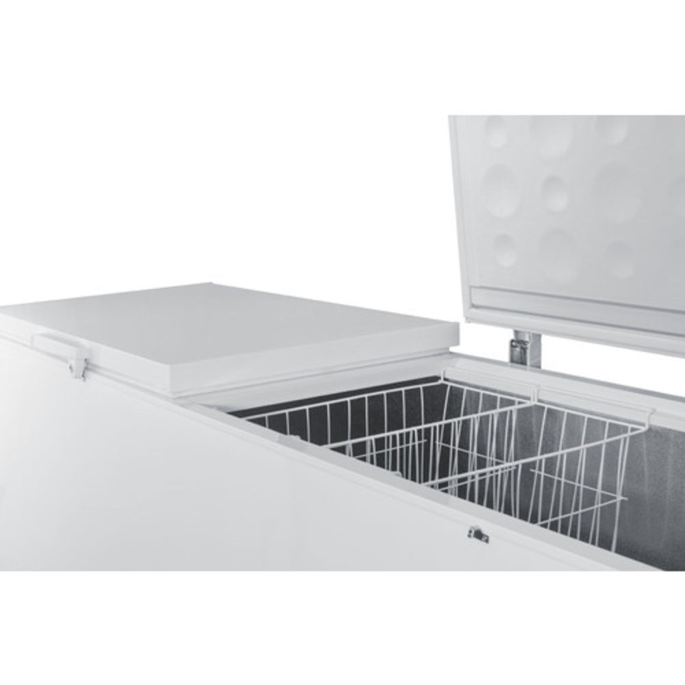 Summit Appliance 91" 27 cu.ft. White Finish Chest Freezer, -30ºC Capable Operation
