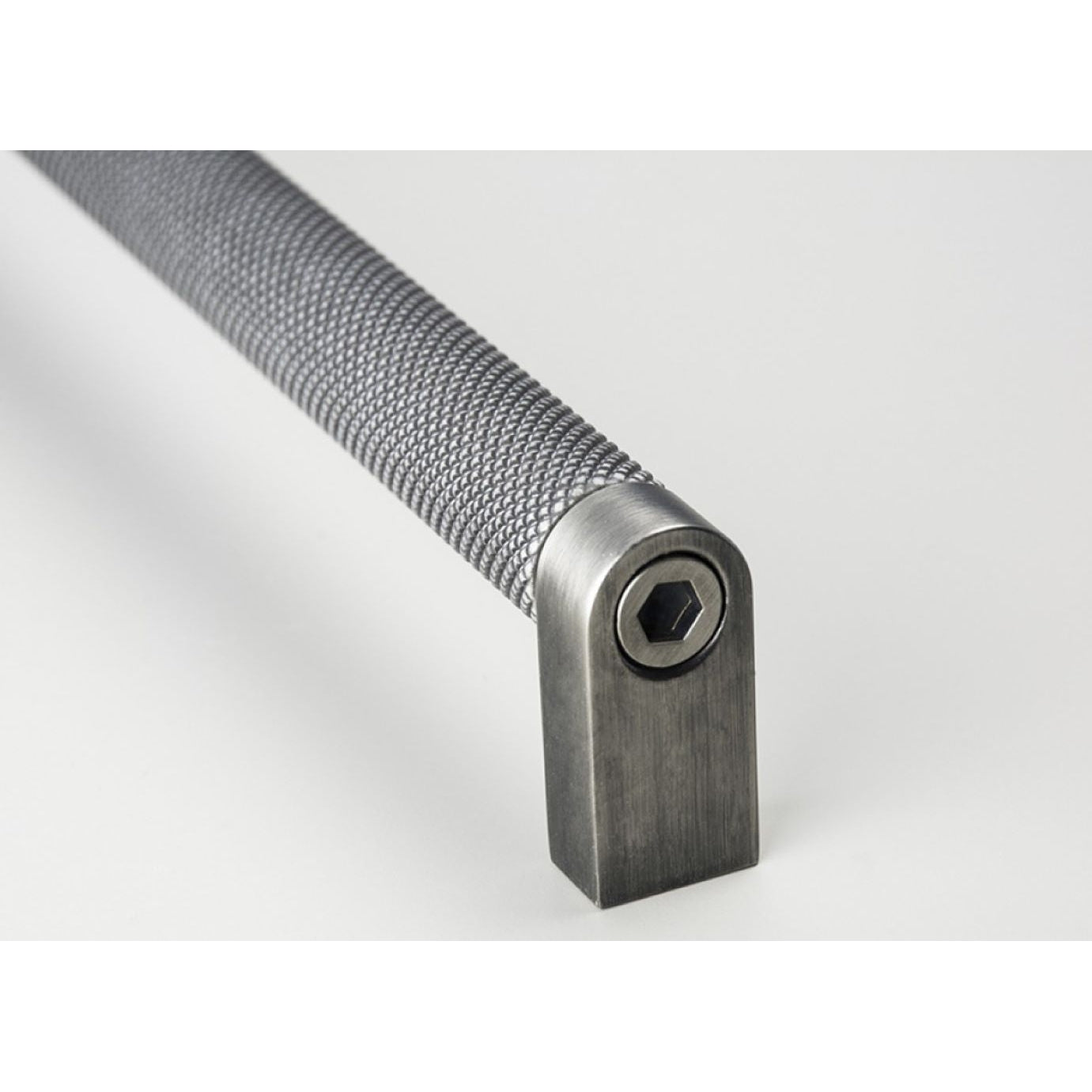 ZEN Design Allen 32" Antique Nickel Center Granado Cabinet Handle