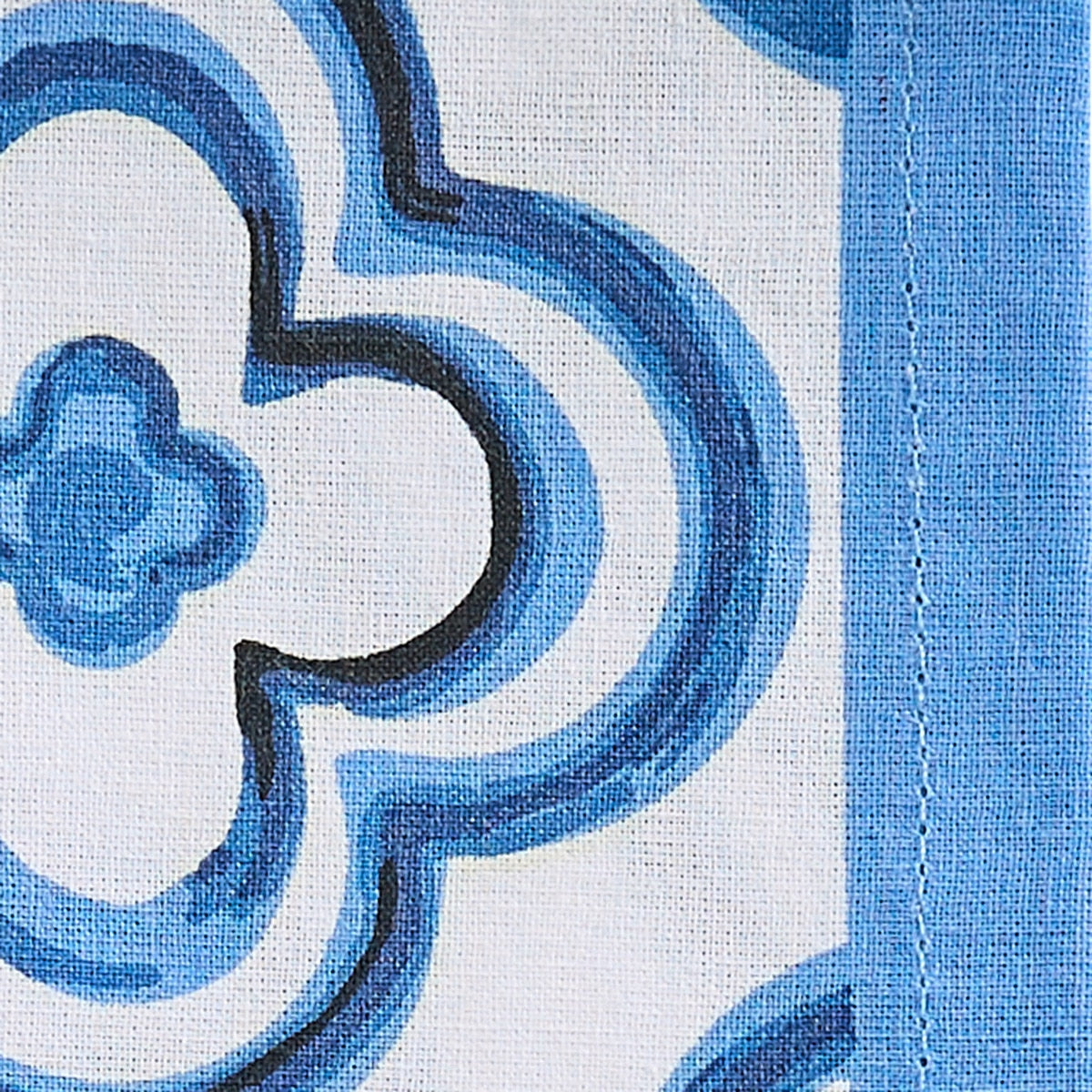 Park Designs Patricia Heaton Home Geo Printed Blue Napkin - Set of 12