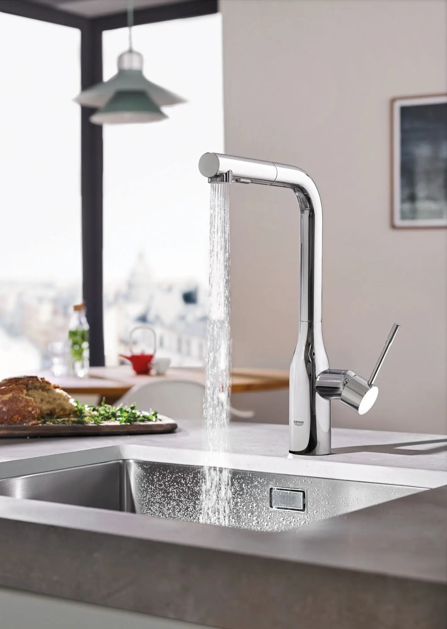 Grohe Essence 1.75 GPM Single-Handle Dual Spray StarLight Chrome Pull-Out Faucet