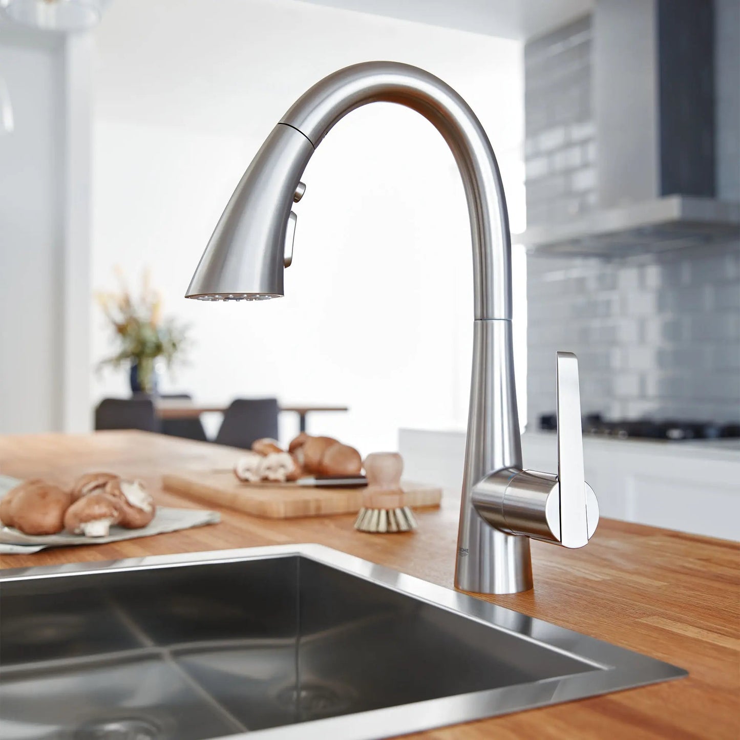 Grohe Zedra 1.75 GPM Single-Handle Triple Spray SuperSteel Infinity Pull Down Bar Faucet