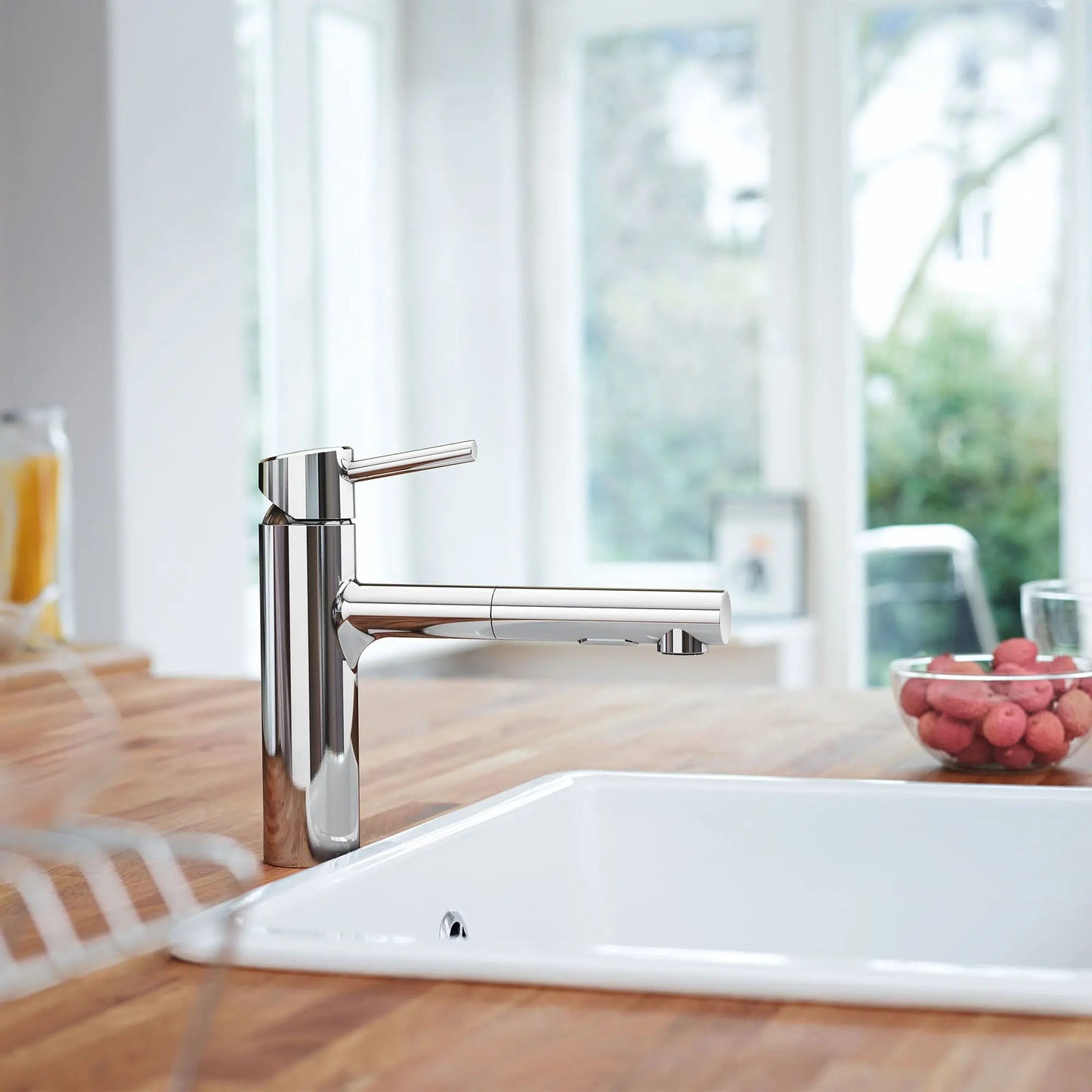 Grohe Concetto™ 1.5 GPM Single-Handle Dual Spray Pull-Out StarLight Chrome Kitchen Faucet