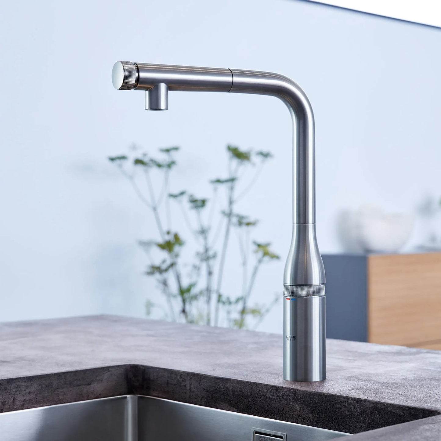 Grohe Essence 1.75 GPM SmartControl Single Spray SuperSteel Infinity Pull-Out Kitchen Faucet