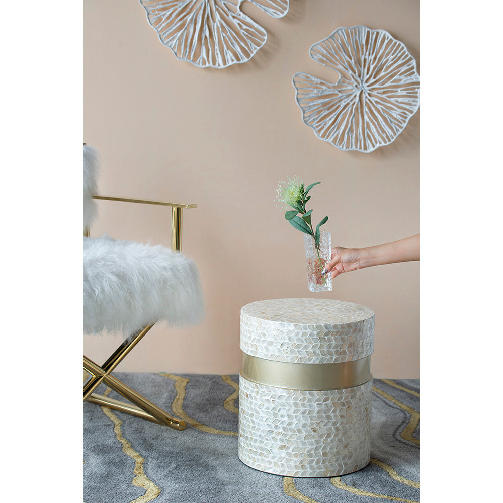 A&B Home 14" x 16" Bundle of 24 Round Cream Geometric Design Pedestal Stool