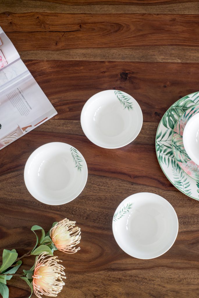 A&B Home 6" Bundle of 49 Set Of Four Round White and Green Botanical Print Cereal Bowls