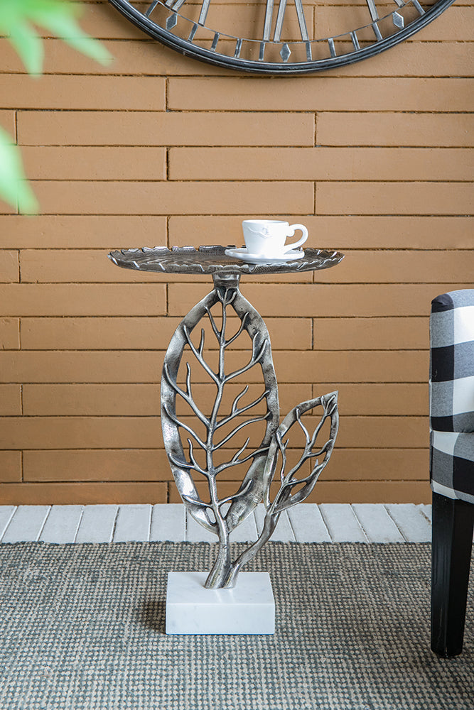 A&B Home Alcott 16" x 24" Bundle of 10 Round Silver Tabletop With Leaf Accent Table