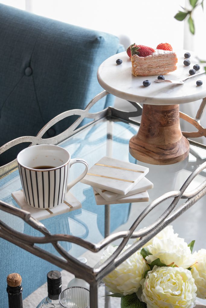 A&B Home Banswara 4" Bundle of 60 Set of Four White Marble Base With Brass Stripe Coasters