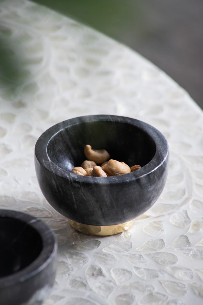 A&B Home Britton 4" Bundle of 34 Set Of Two Round Metallic Copper Base With Black Marble Serving Bowl