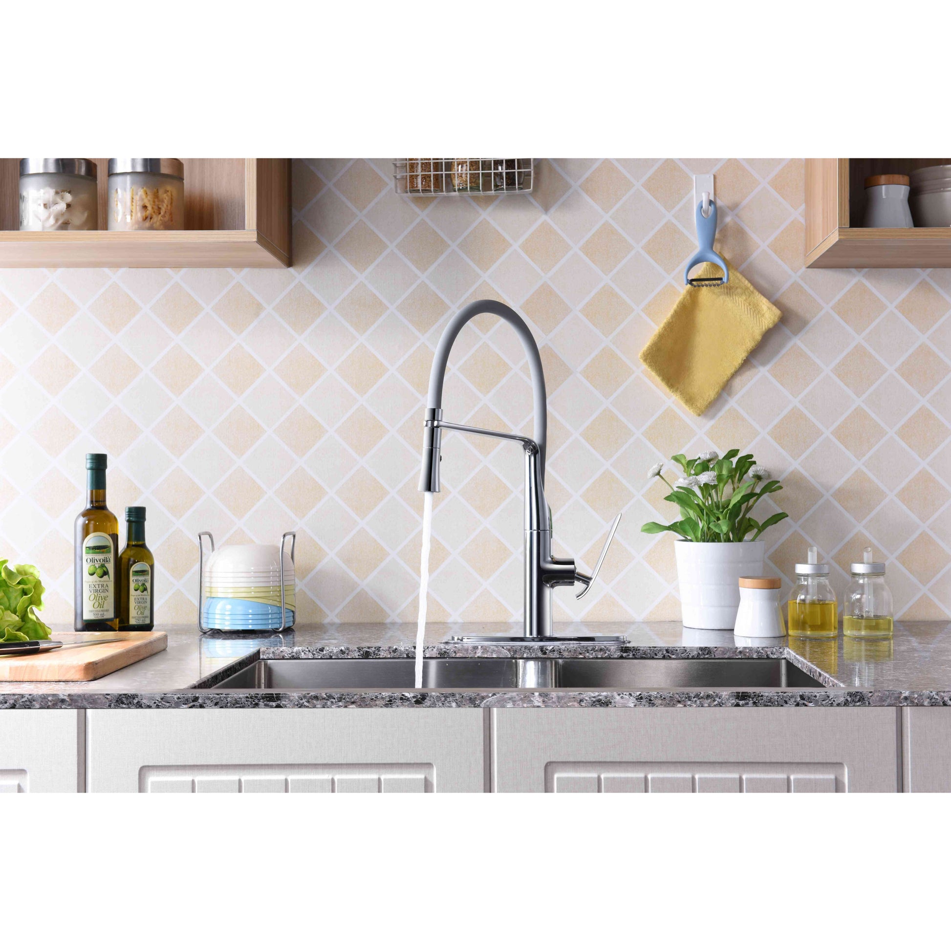 ANZZI Accent Series Single Hole Polished Chrome Kitchen Faucet With Euro-Grip Pull Down Sprayer