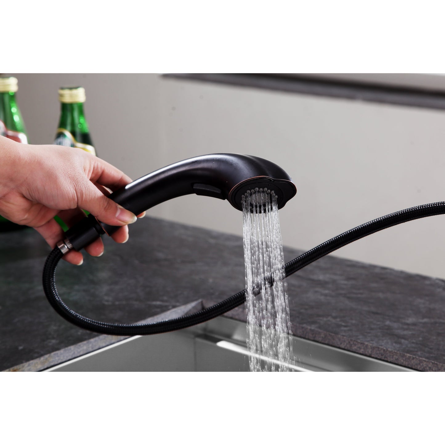 ANZZI Di Piazza Series Single Hole Oil Rubbed Bronze Kitchen Faucet With Euro-Grip Pull Down Sprayer