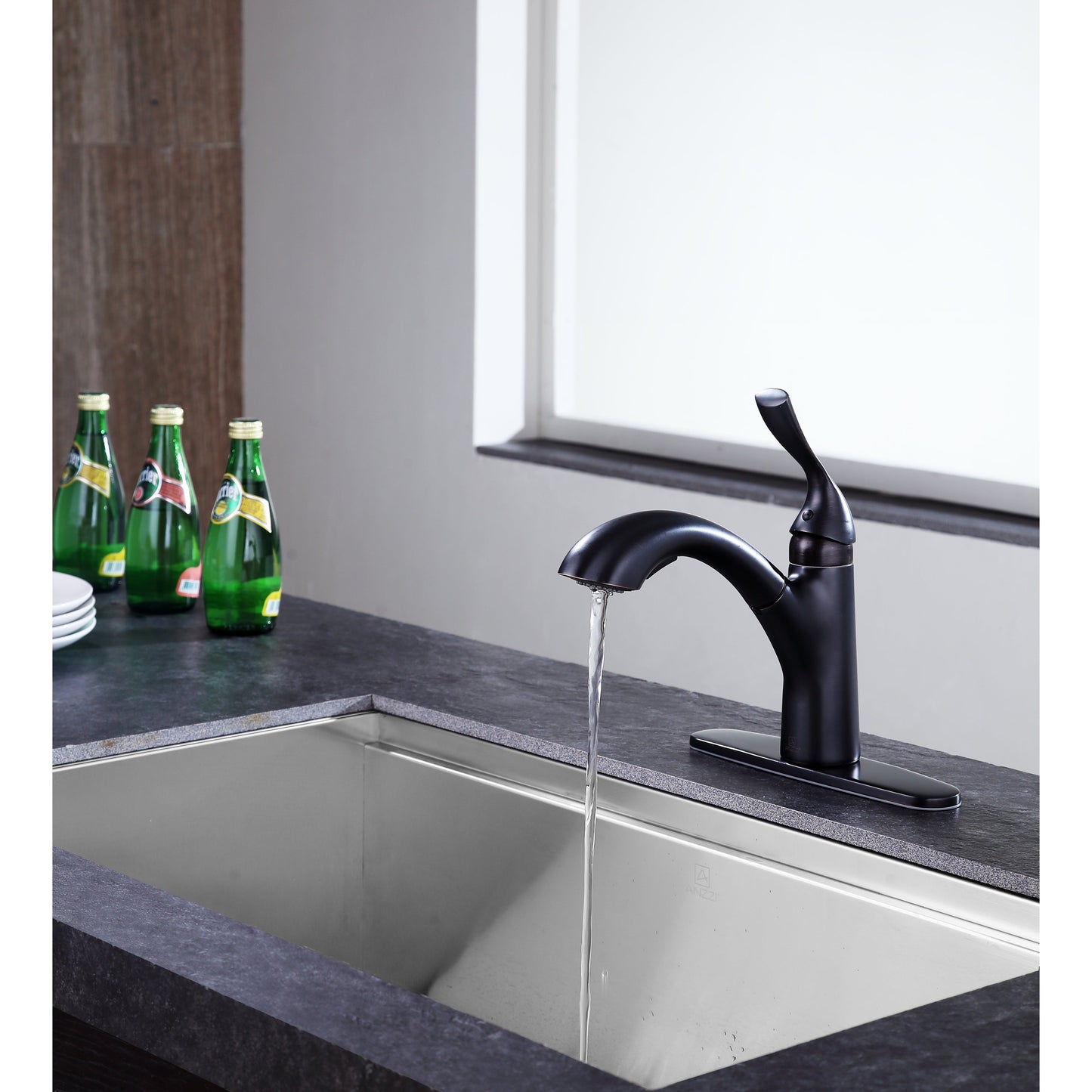 ANZZI Navona Series Single Hole Oil Rubbed Bronze Kitchen Faucet With Euro-Grip Pull Down Sprayer