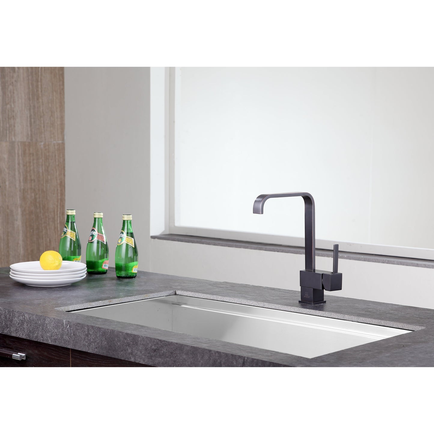 ANZZI Sabre Series Single Hole Oil Rubbed Bronze Kitchen Faucet