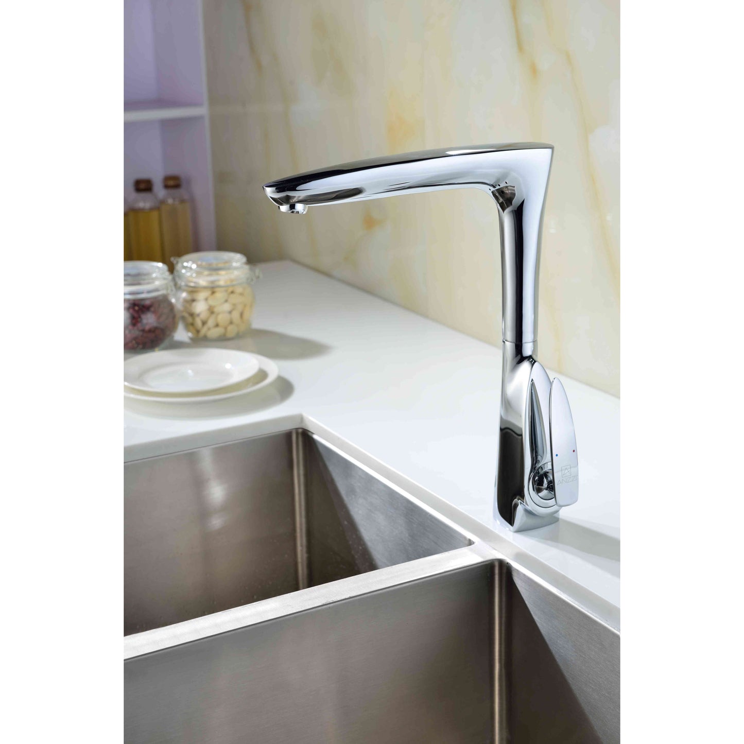 ANZZI Timbre Series Single Handle Polished Chrome Kitchen Faucet With 360-Degree Turning Spout