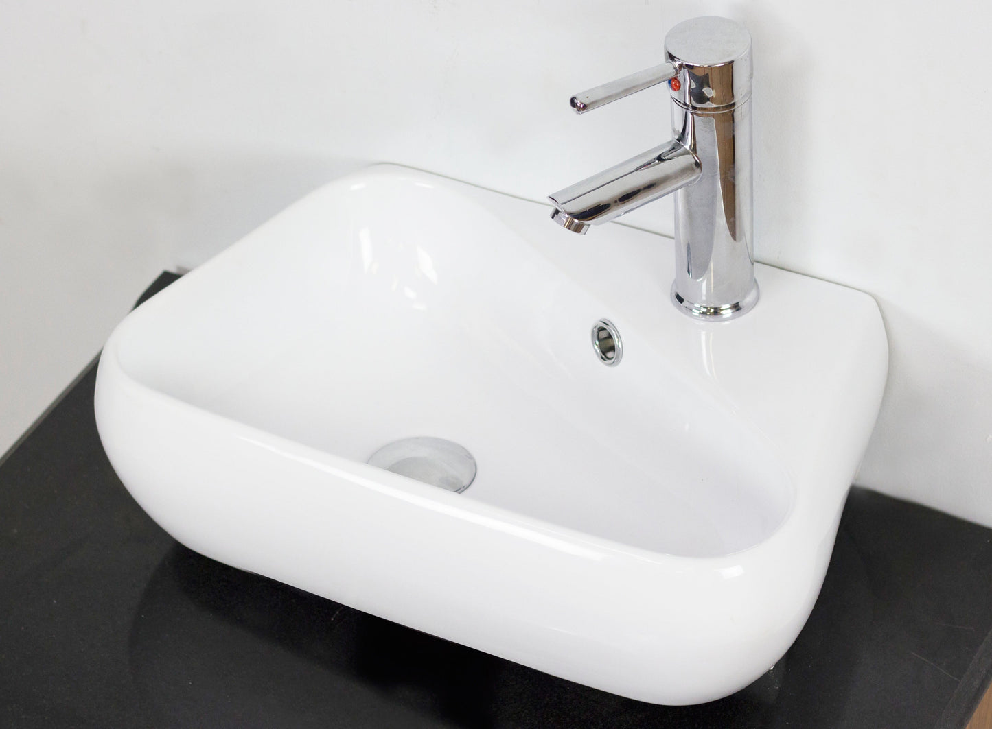 American Imaginations AI-26293 18" White Unique Above Counter Transitional Bathroom Vessel Sink Set