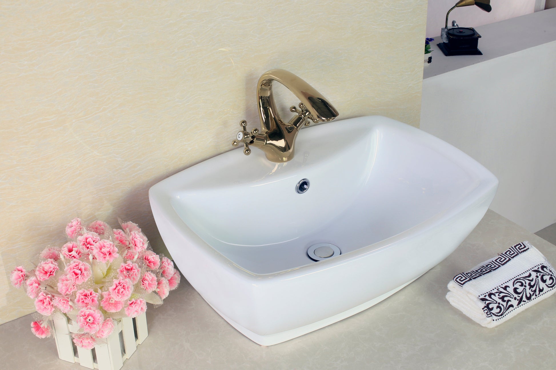 American Imaginations AI-26333 22" White Rectangular Above Counter Transitional Bathroom Vessel Sink Set