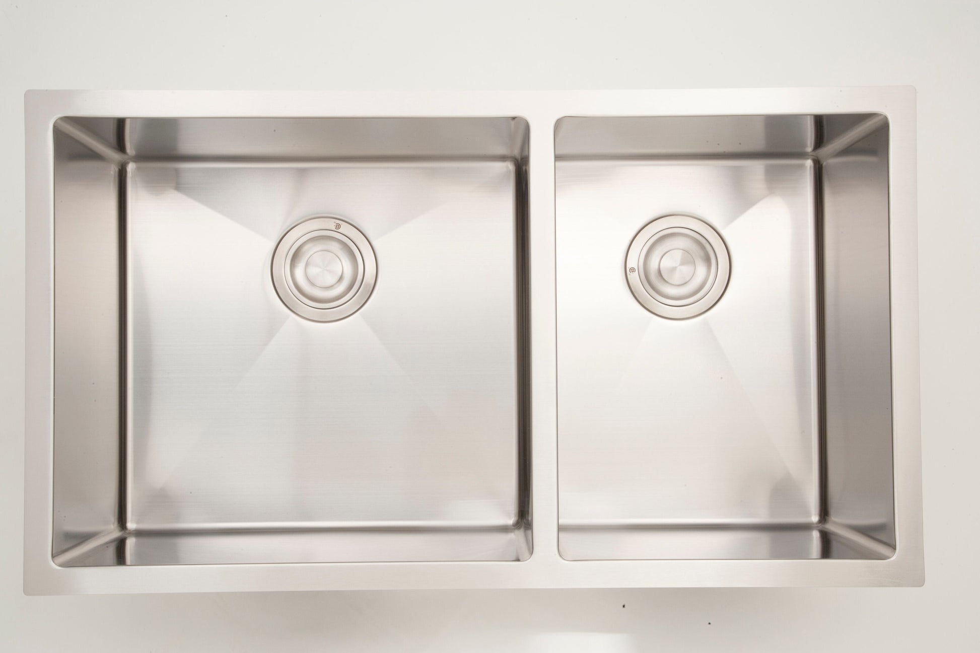 American Imaginations AI-27418 33" Stainless Steel Rectangle Stainless Steel Modern Kitchen Sink