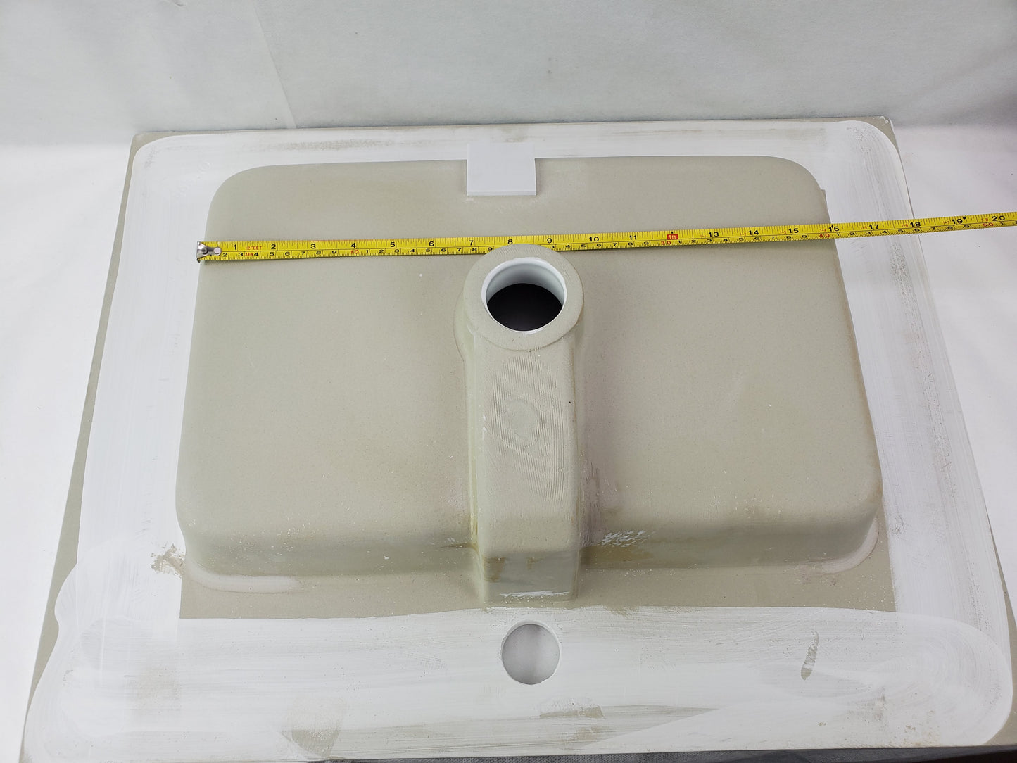 American Imaginations AI-29080 24" White Rectangular Drop In Transitional Ceramic Top