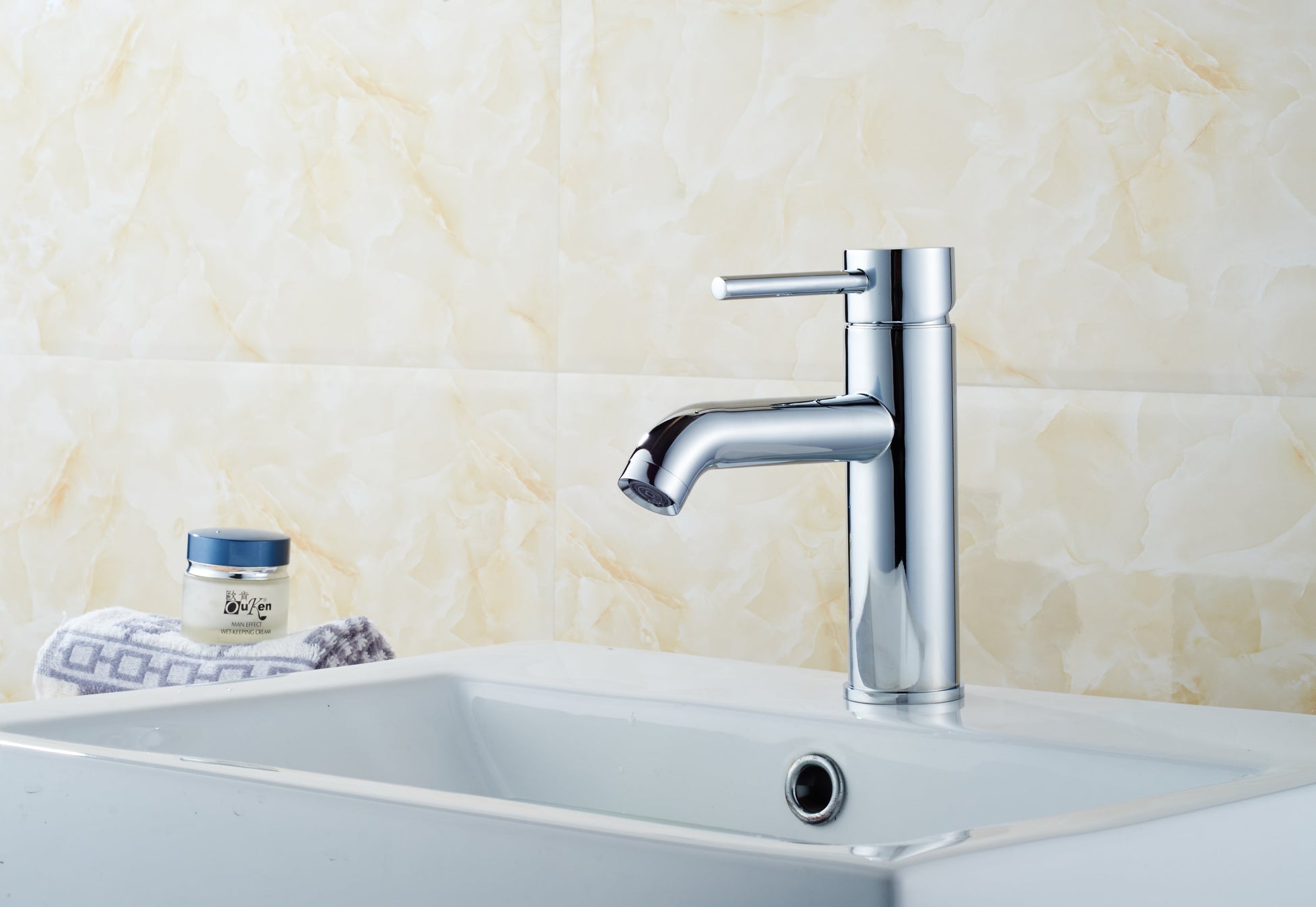 American Imaginations AI-29597 32" White Rectangular Drop In Transitional Ceramic Top Set