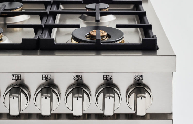 https://kitchenoasis.com/cdn/shop/files/Bertazzoni-Master-Series-48-6-Aluminum-Burners-Stainless-Steel-Freestanding-Propane-Gas-Range-With-7_2-Cu_Ft_-Double-Oven-and-Electric-Griddle-2.jpg?v=1687831135&width=1445