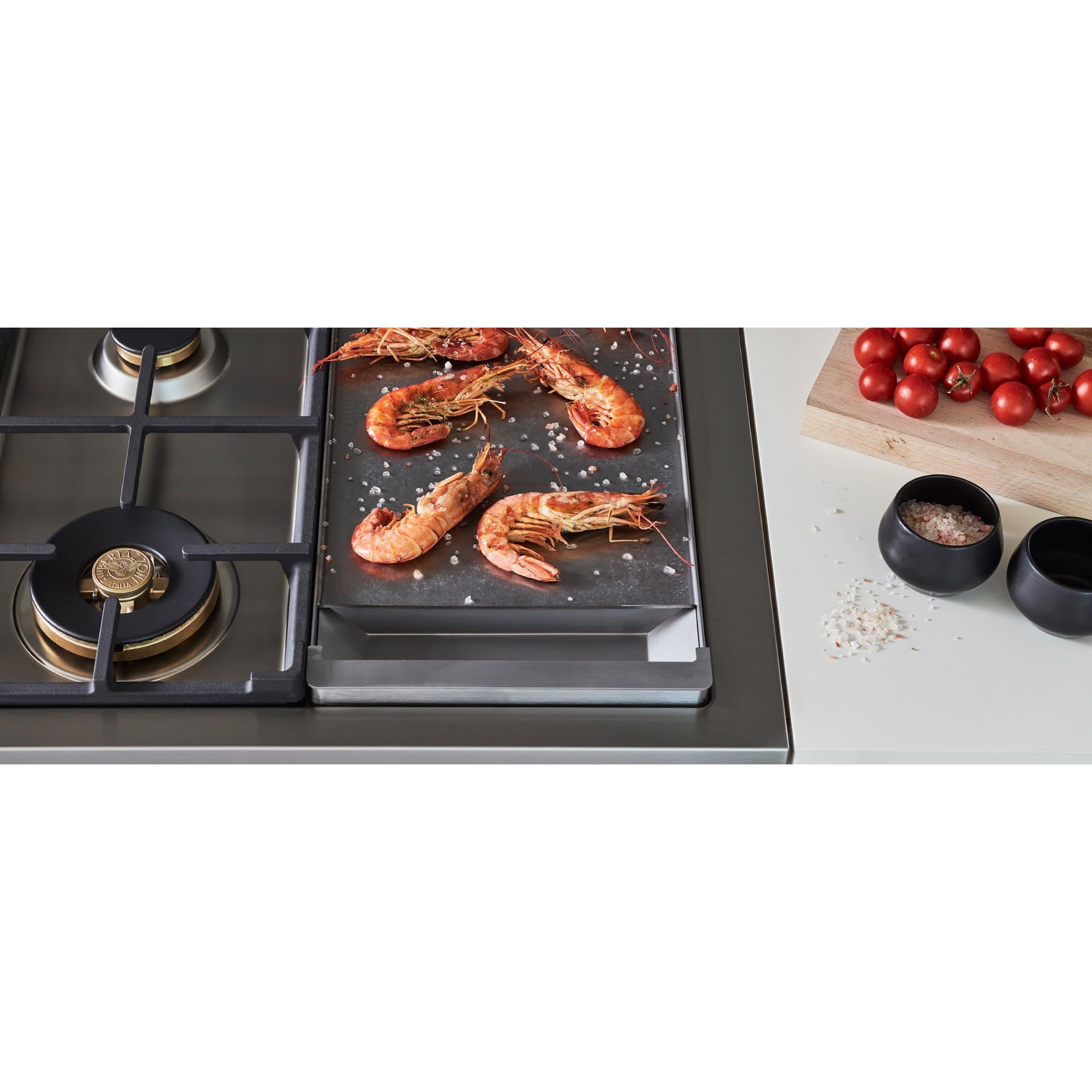 48 Gas Rangetop 6 brass burner + electric griddle