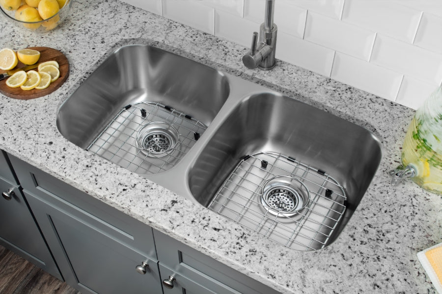 Cahaba CAHCASS16UM32DB-2 32" x 19" Standard Radius Double Bowl 16 Gauge Kitchen Sink