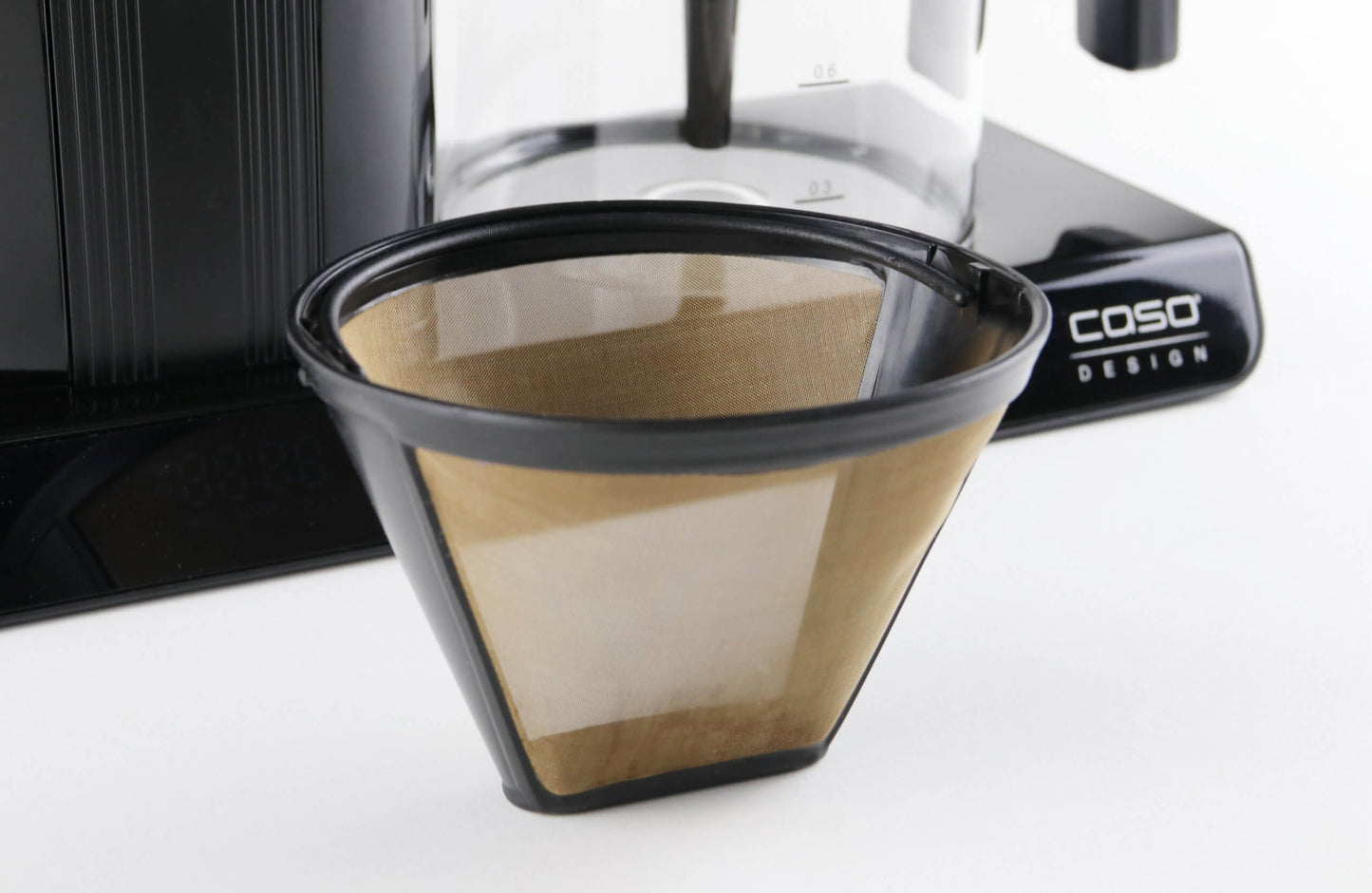 Caso Gourmet Gold Cup Quick Brew Function With White LCD Display