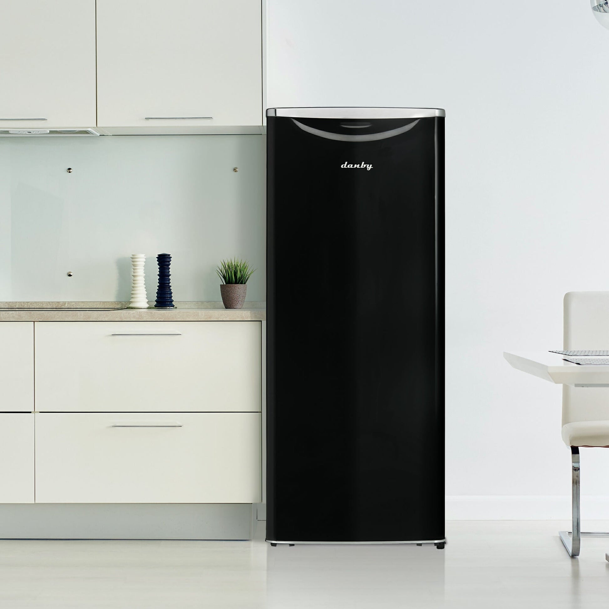 Danby 11 CuFt. Black Apartment Size Fridge - DAR110A3MDB