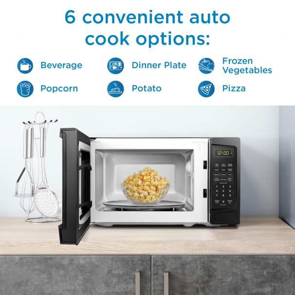 Danby 17" Black Countertop Microwave - DBMW0720BBB