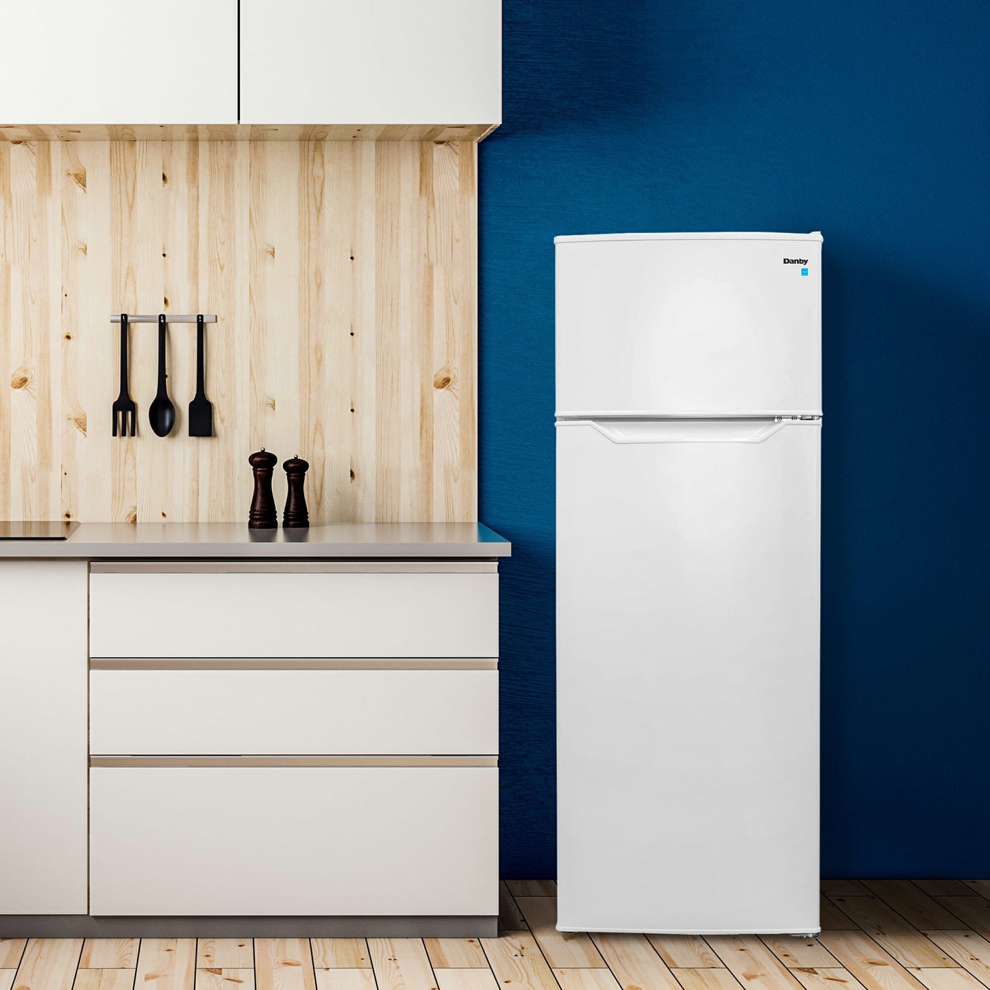 Danby 210L White Apartment Size Top Mount Fridge - DPF074B2WDB-6