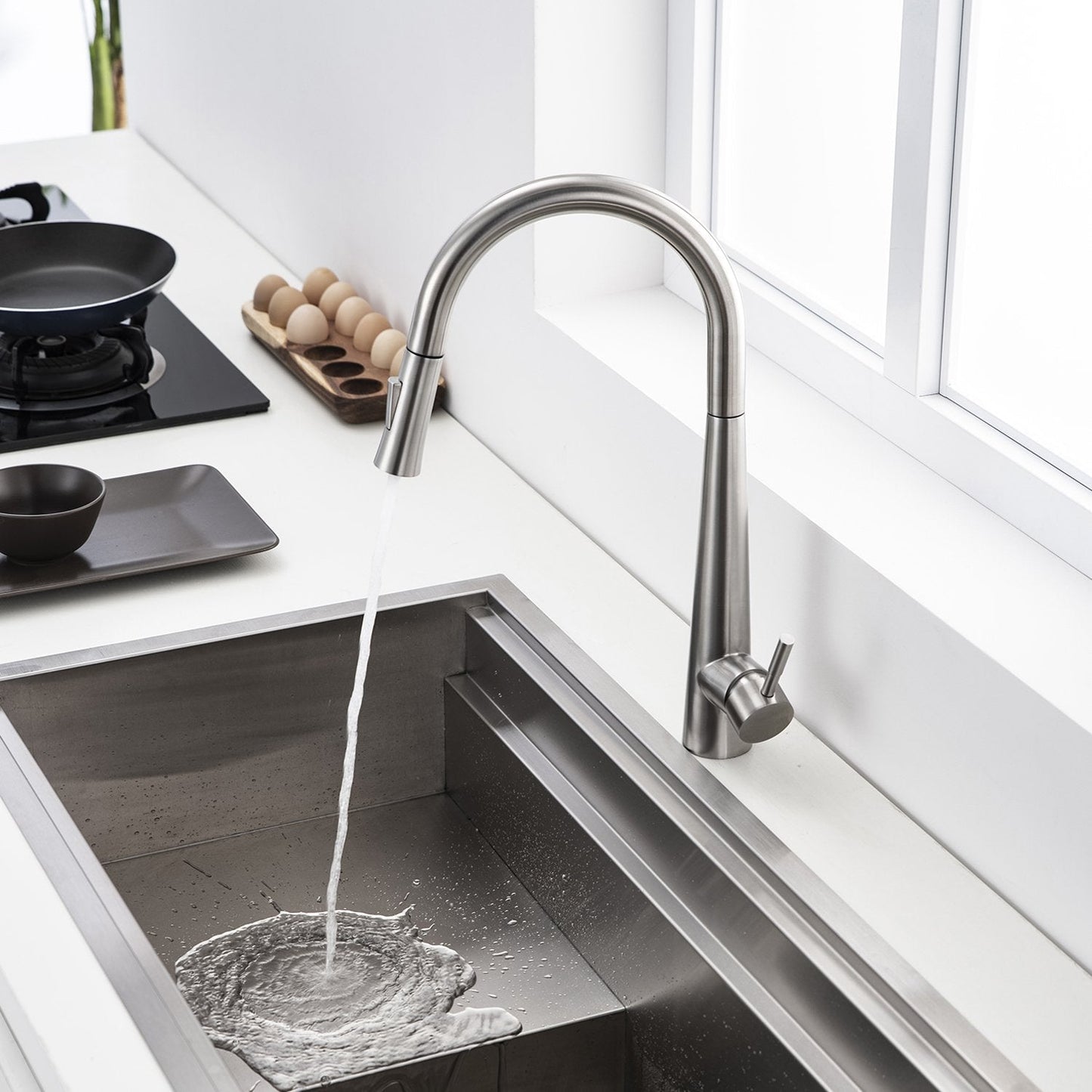 DeerValley Gleam 18" Stain Resistant Stainless Steel Pull Down Kitchen Faucet