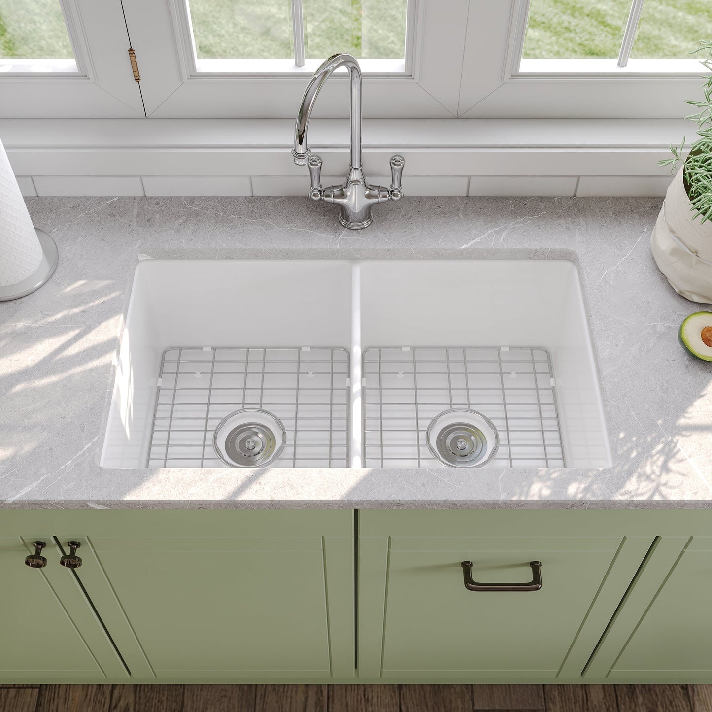 DeerValley Glen 32" Single Bowl Rectangle White Fireclay Large Capacity Undermount or Topmount Farmhouse Kitchen Sink With Basket Strainer Drain and Grid