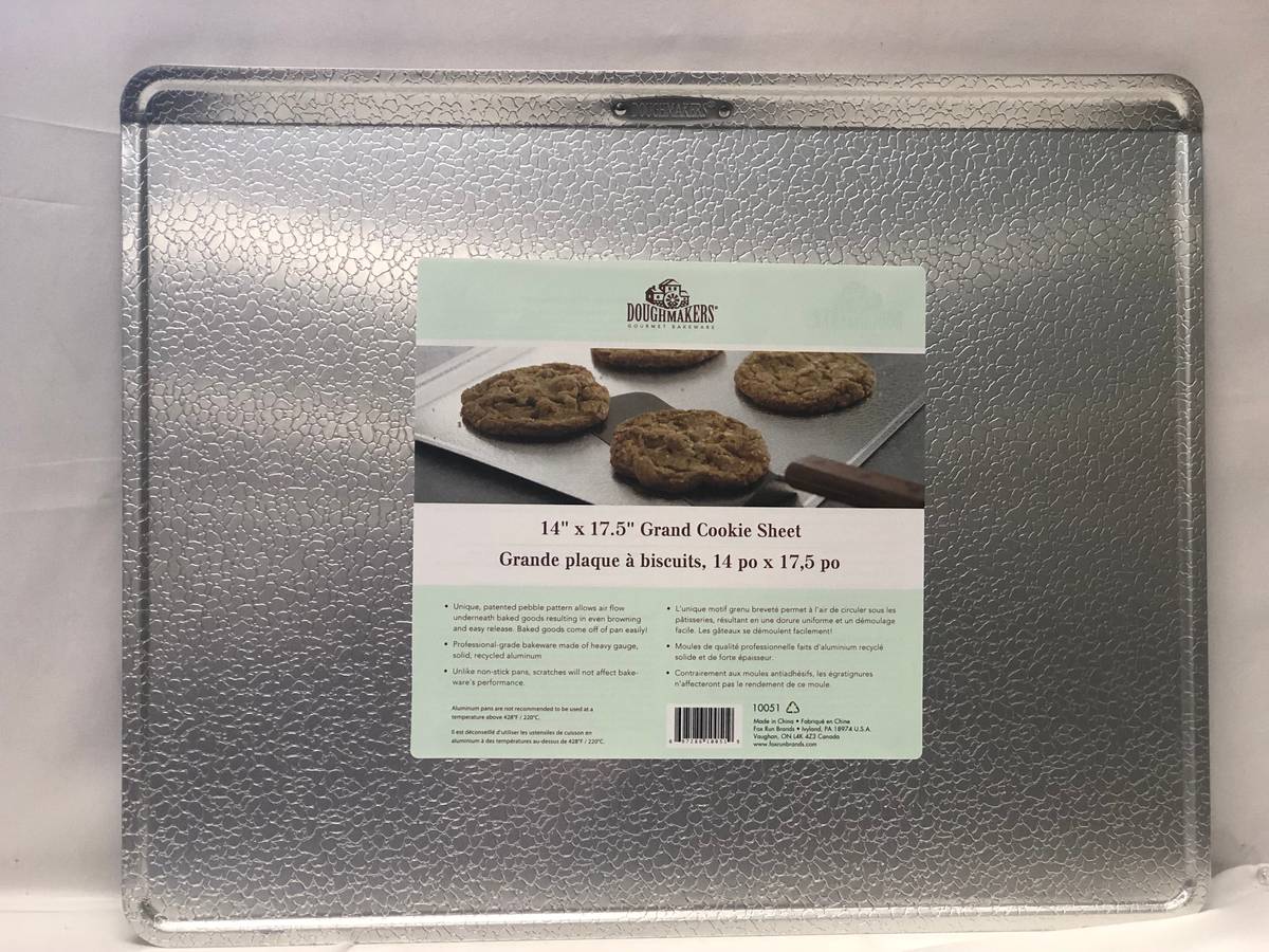 Doughmakers 14" x 17.5" Original Non-stick Pebble Pattern Grand Cookie Sheet - (15 Pieces)