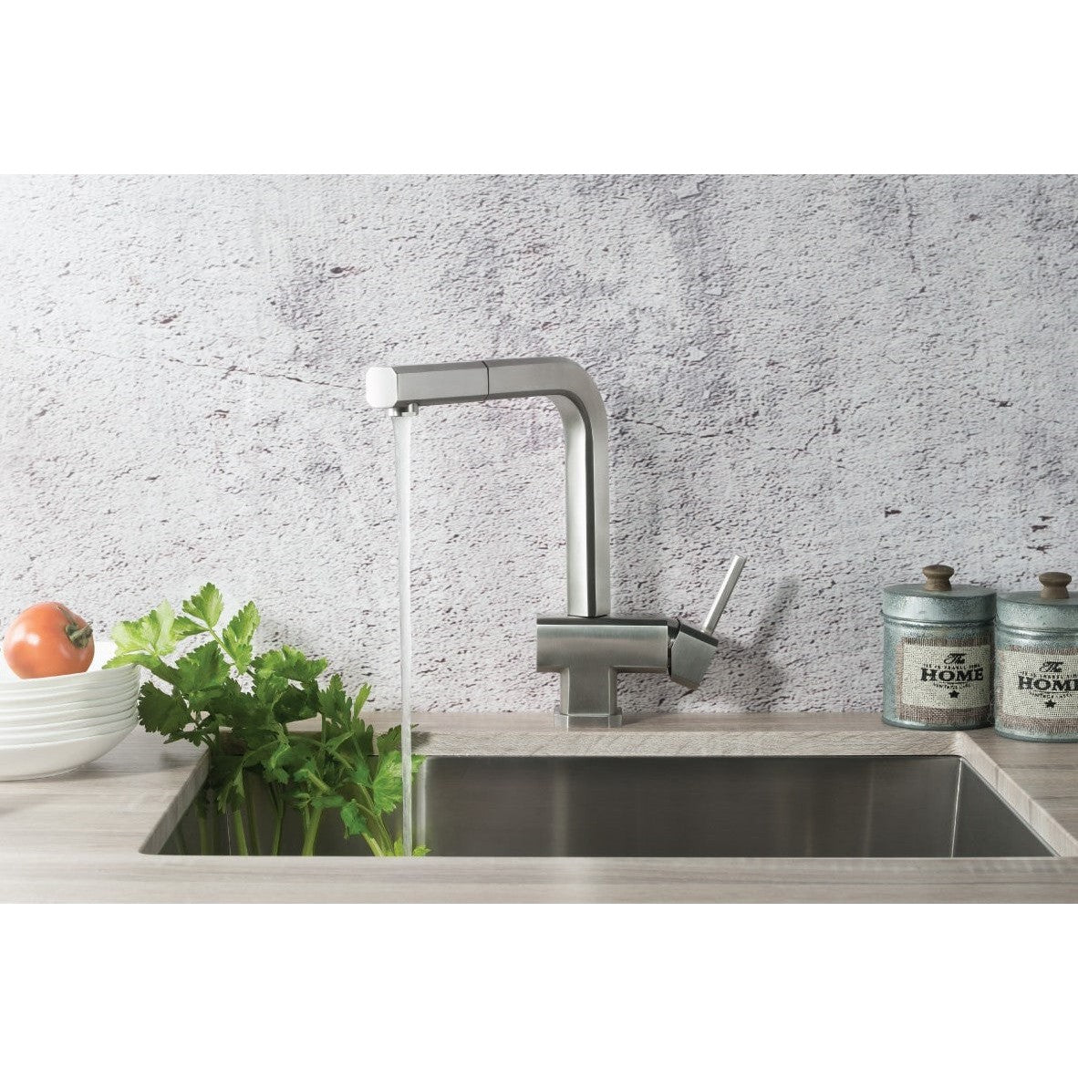 Flusso Faucets Klassiker Cito 11" Single Hole Stainless Steel Pull-Out Kitchen Faucet With Dual Function Sprayer