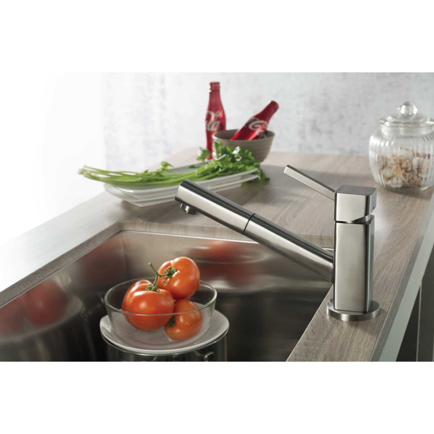 Flusso Faucets Klassiker Smallie 7" Single Hole Flusso Faucets Green Stainless Steel Kitchen Faucet With Pull-Out Sprayer