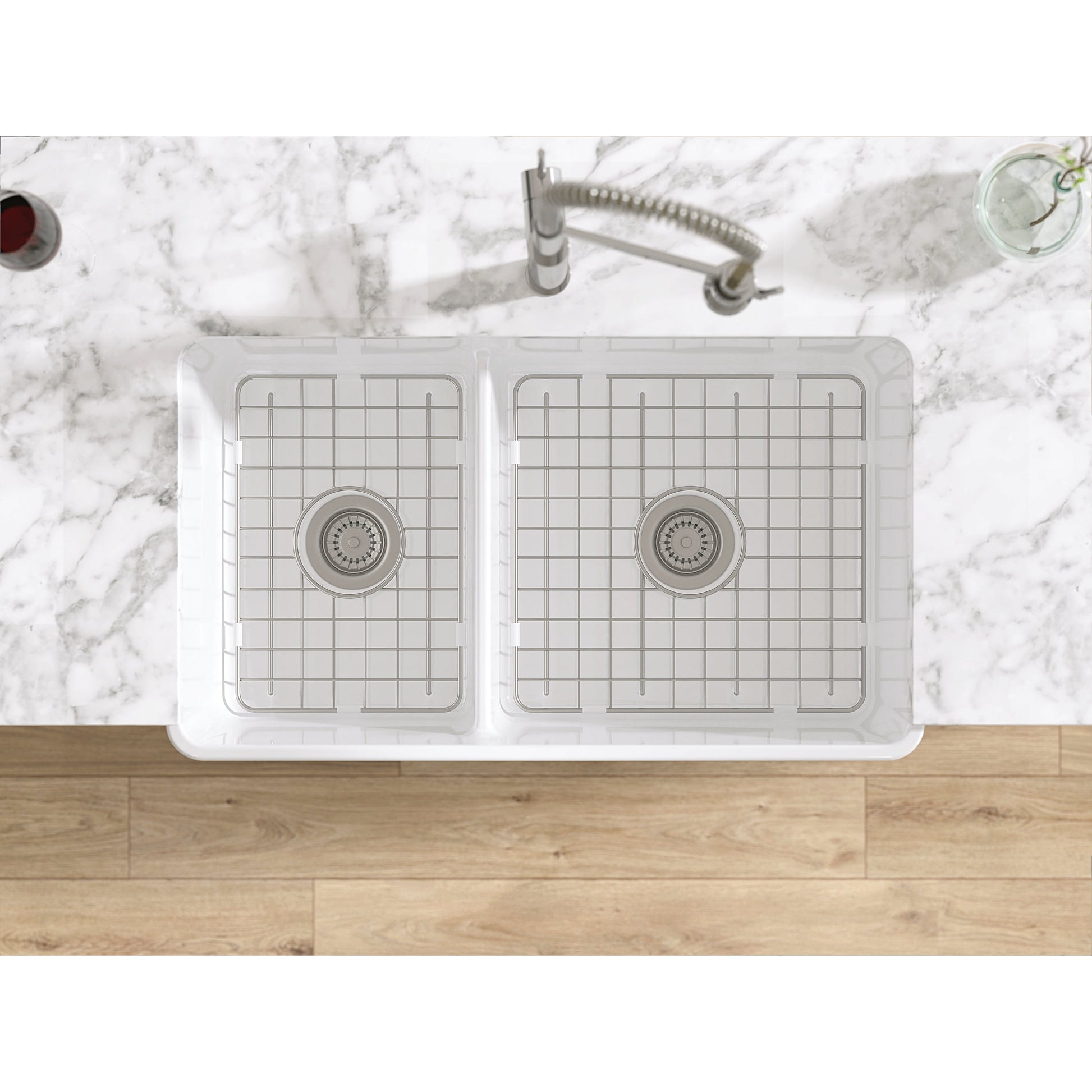 Fortis 33" White Double Bowl Farmhouse Reversible Fireclay Rectangular Kitchen Sink