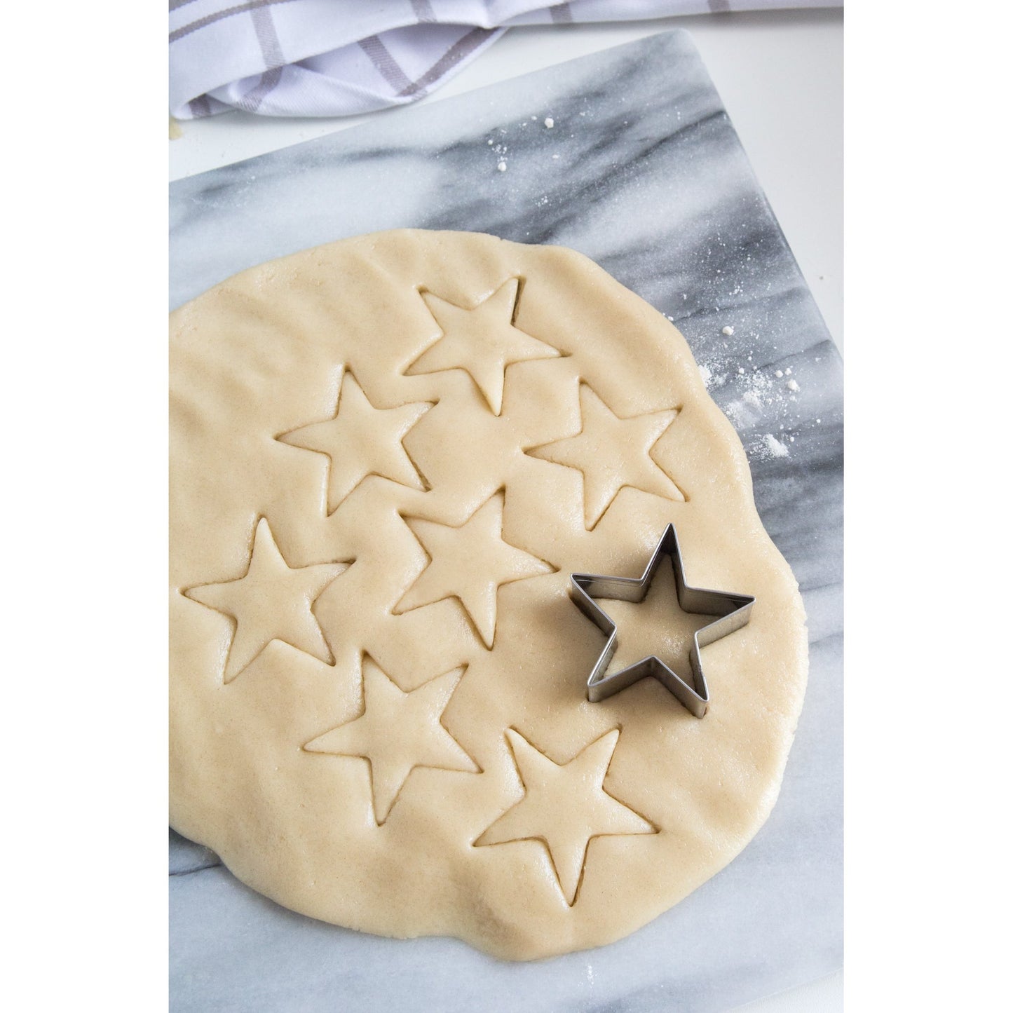 Fox Run 2" Star Cookie Cutter - (38 Pieces)