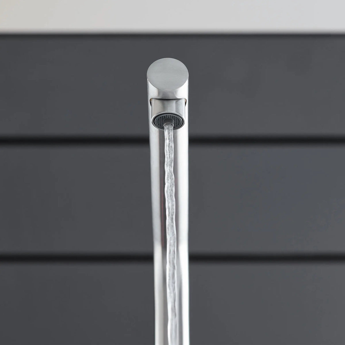 Grohe Blue 1.75 GPM Single Spray Single-Handle StarLight Chrome Pull-Out Kitchen Faucet With Chilled and Sparkling Water