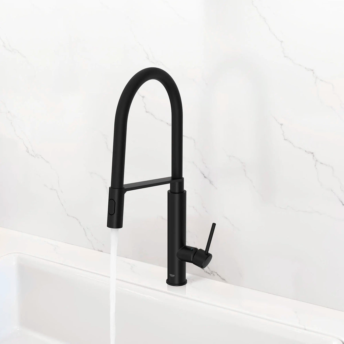Grohe Concetto 1.75 GPM Semi-Pro Dual Spray Single-Handle Matte Black Kitchen Faucet