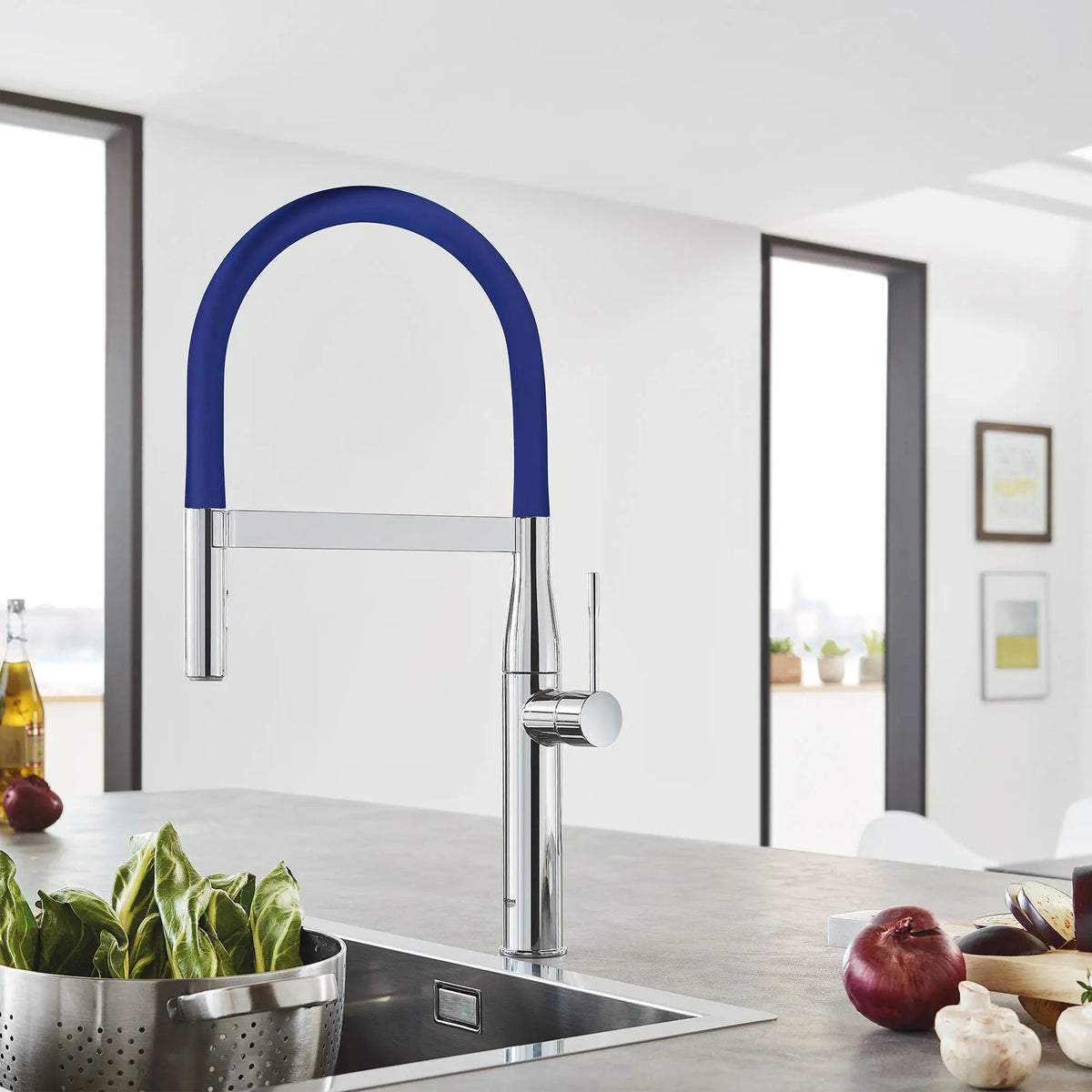 Grohe Essence 1.75 GPM Semi-Pro Dual Spray Single-Handle StarLight Chrome Kitchen Faucet